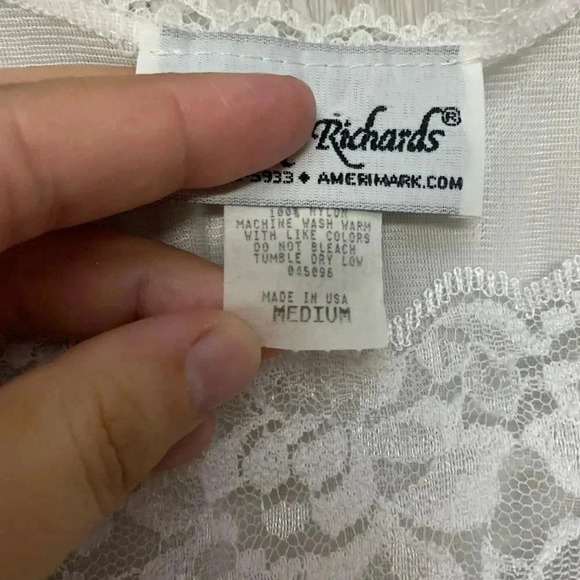 Vintage white lace slip Anthony Richard's | size medium - Picture 3 of 4
